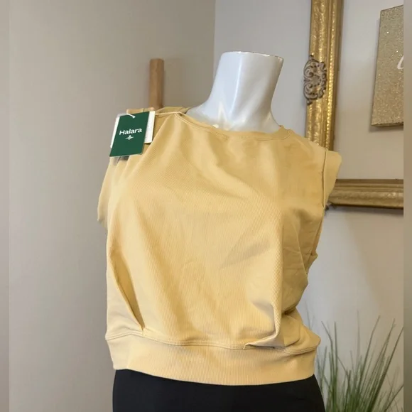 HALARA Patitoff Flow Crew Neck Sleeveless Cropped Yoga Tank Top M Curds & Whey - Picture 4 of 8